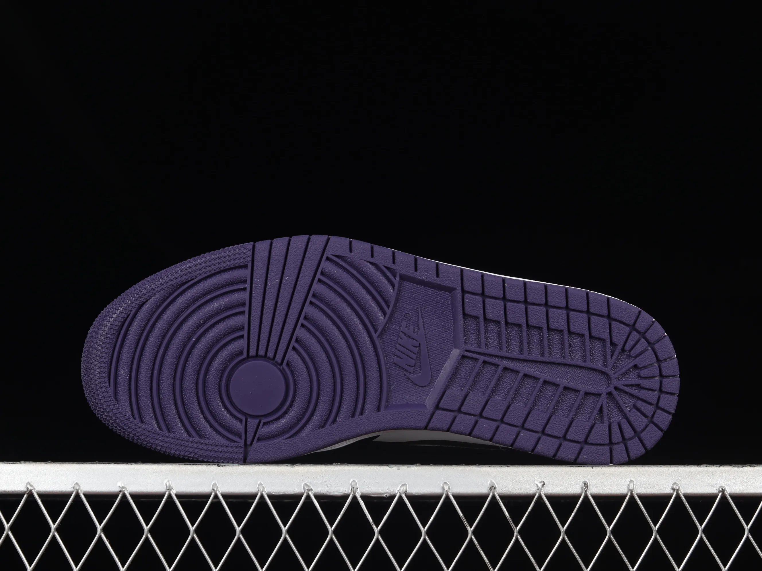 All categories Air Jordan Jordan series basketball shoes Air Jordan 1 Low Air Jordan 1 Low "Court Purple" AJ1 Joe 1 new black and purple toe 553558-125